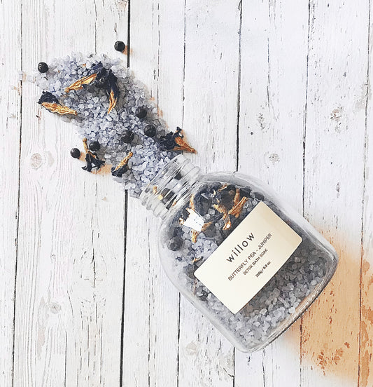 Butterfly Pea and Grapefruit Detox Bath Soak with Resuable Cotton Drawstring Bath Tea Bag